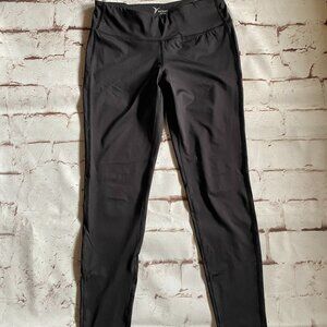 Women's Old Navy Black Workout Pants - Medium